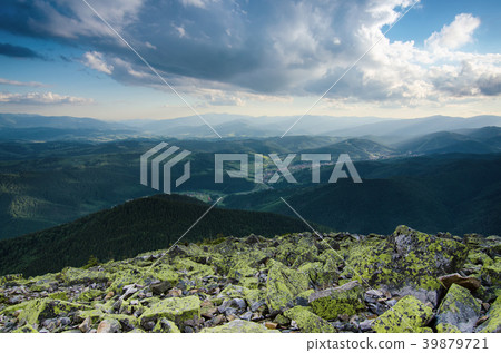 Dramatic Carpathians landscape 39879721