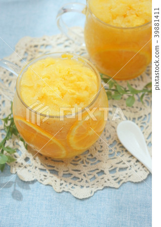 Orange sorbet 39881411