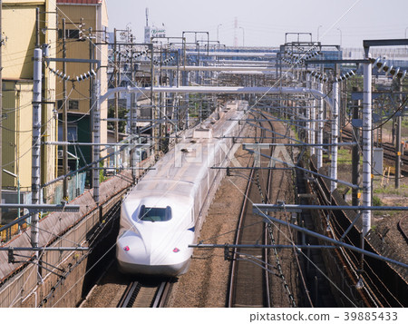 Series N700 Shinkansen passing near JR Yodoji Station 39885433