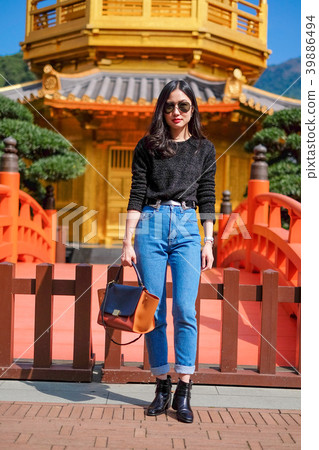 Young woman at Nan Lian Garden, Hong Kong Young woman at Nan Lian Garden, Hong Kong 39886494