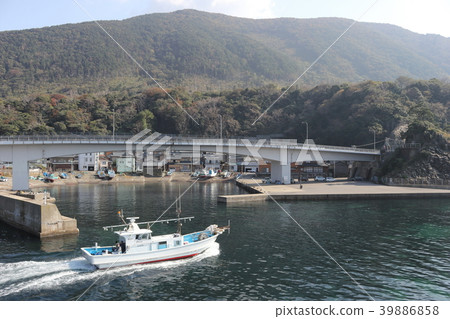 越前海岸風光長橋港（福井縣福井市） 39886858