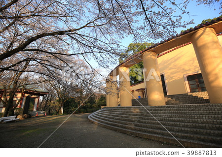 Old Tama Sacred Memorial Hall 39887813