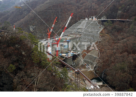 Yakiba水壩建築工地 39887842