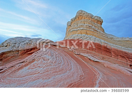 Butterfly, a rock formation at White Pocket 39888599