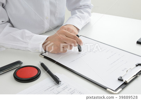 一個女人承包 39889528