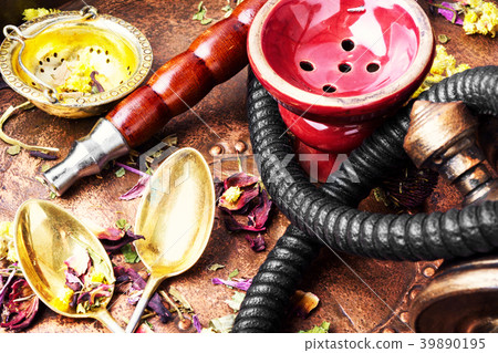 tobacco hookah with floral tea aroma 39890195