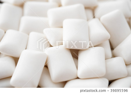 Gum 39895596