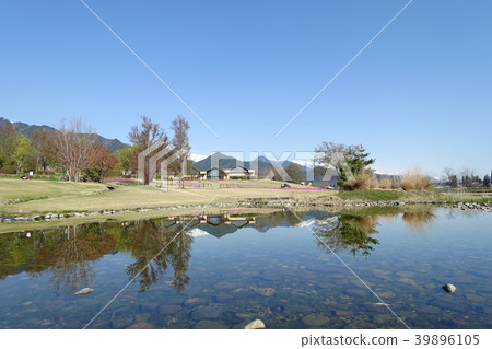 安曇野千尋藝術館春天北安曇郡松川村 安曇野千尋藝術館春天北安曇郡松川村 39896105