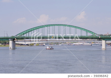 metal bridge on the river metal bridge on the river 39896842