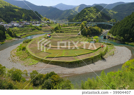 [Aragi Island] Shimizu, Aritagawa-cho, Arita-gun, Wakayama Prefecture 39904407