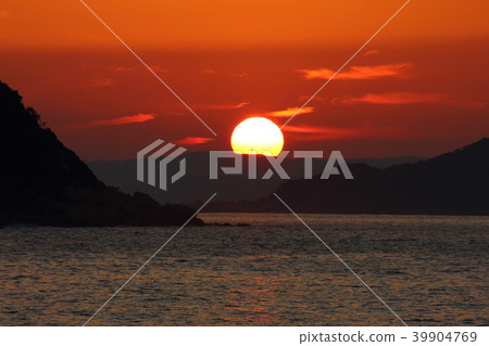 Sea sky morning sun sunset 39904769