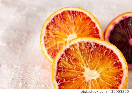 Blood orange (Tarotco · Moro) Blood orange (Tarotco · Moro) 39905200