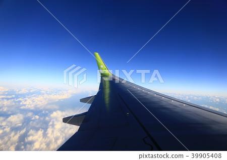 飛機上的天空 飛機上的天空 39905408