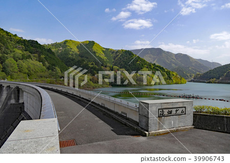 [Takihata Dam] Takihata, Kawachinagano City, Osaka Prefecture 39906743