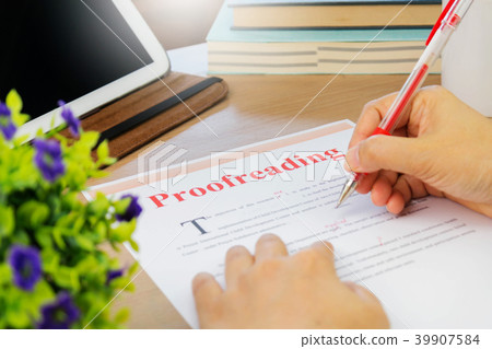 proofreading paper on table proofreading paper on table 39907584