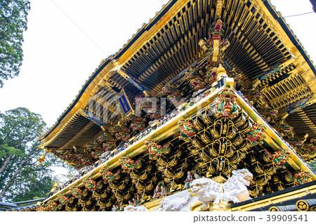 Nikko Toshogu Shrine Yomei gate 39909541