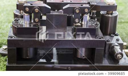hydraulic clamping jig 39909685