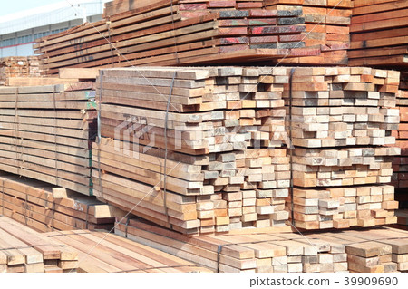 Stack of square rubberwood Stack of square rubberwood 39909690