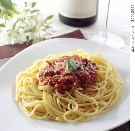 肉醬意大利面(意大利面配肉醬) 肉醬意大利面(意大利面配肉醬) 39910952