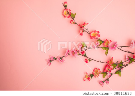 Floral card. Minimal style. 39911653