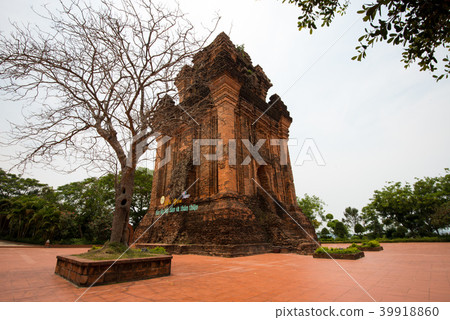 Cham tower in Phu Yen, Vietnam 39918860