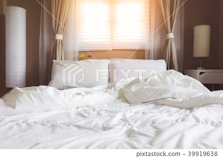 white bed in brown bedroom for interior white bed in brown bedroom for interior 39919638