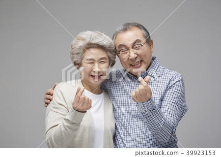 Couple, Senior, Senior, Old Age, Dating, Love, Couple Couple, Senior, Senior, Old Age, Dating, Love, Couple 39923153