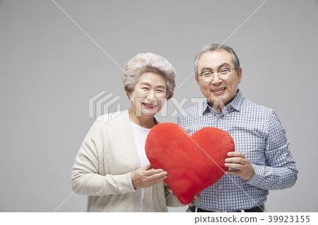 Couple, Senior, Senior, Old Age, Dating, Love, Couple Couple, Senior, Senior, Old Age, Dating, Love, Couple 39923155