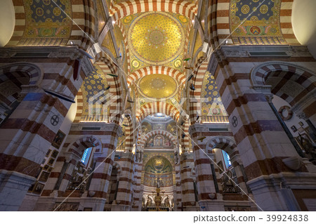 Notre Dame de la Garde內部看法 Notre Dame de la Garde內部看法 39924838