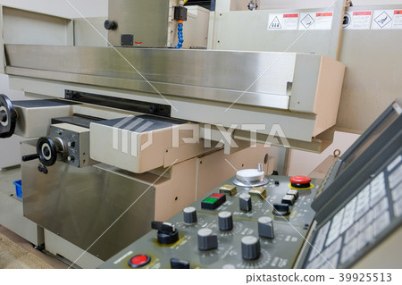 Polishing machine Polishing machine 39925513