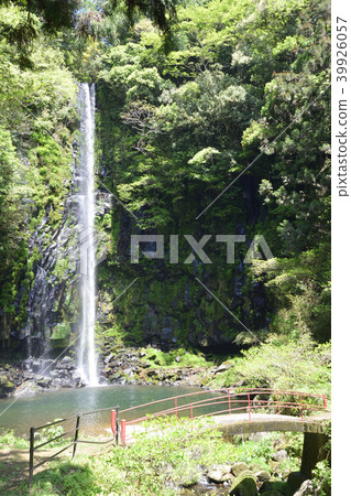 Hachinohe Kannon瀑布 39926057