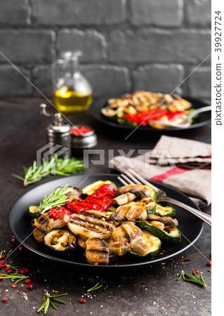 Grilled vegetable salad Grilled vegetable salad 39927724