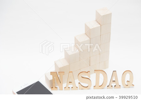 Nasdaq up and down 39929510