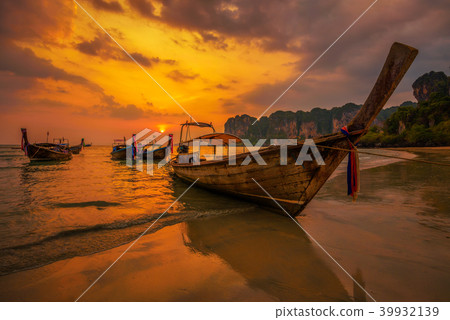 Sunset over Railay Beach at Krabi, Thailand 39932139