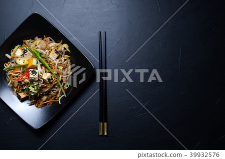 meal recipe food ingredient oriental cooking 39932576