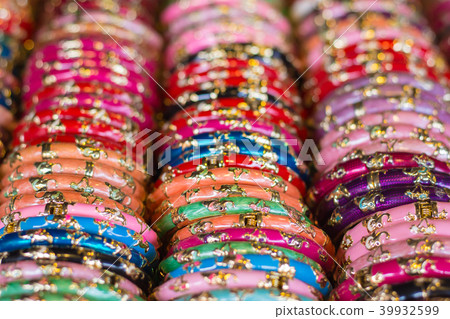 Bracelet at the store. 39932599