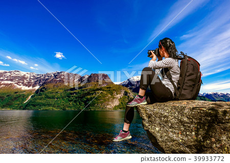 Nature photographer Norway Lofoten archipelago. 39933772