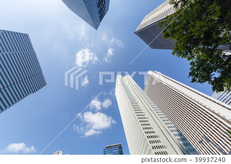 Skyscraper and blue sky space 39937240