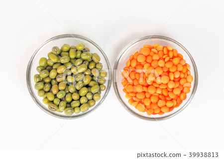 Red Masur Green Mung dal lentil pulse bean 39938813