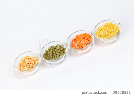 Masur Moong mung boot chana  39938821