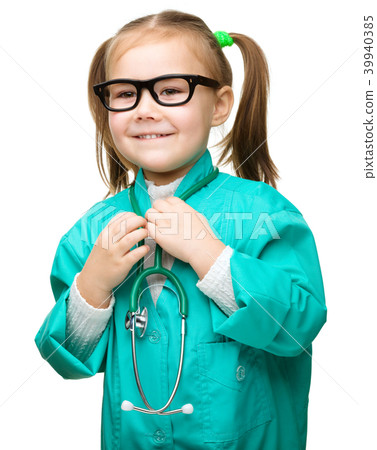 Cute little girl is playing doctor 39940385