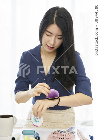 Fashion designer, korean Fashion designer, korean 39944380