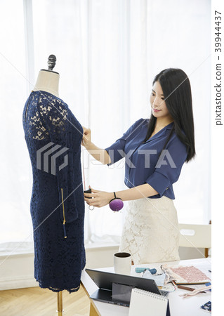 Fashion designer, korean Fashion designer, korean 39944437