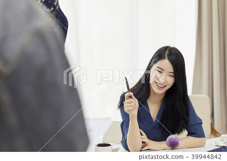 Fashion designer, korean Fashion designer, korean 39944842