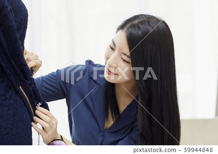 Fashion designer, korean 39944848