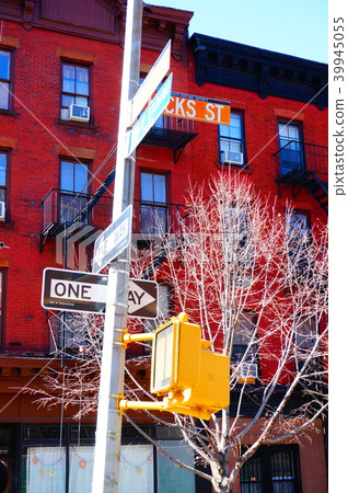 一個標誌 39945055