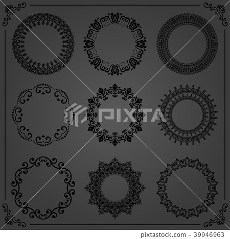 Vintage Set of Vector Round Elements Vintage Set of Vector Round Elements 39946963