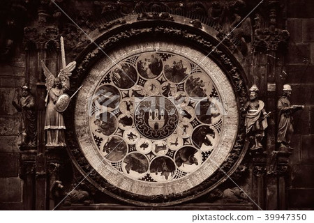 Astronomical clock closeup Astronomical clock closeup 39947350