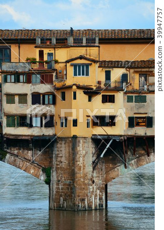 Florence Ponte Vecchio Florence Ponte Vecchio 39947757