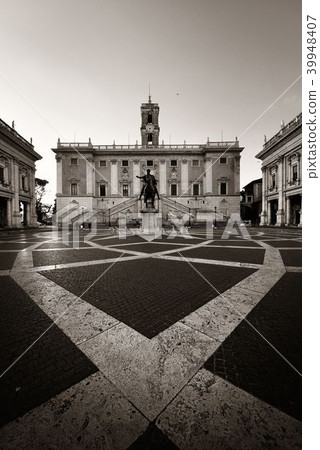 Piazza del Campidoglio 39948407